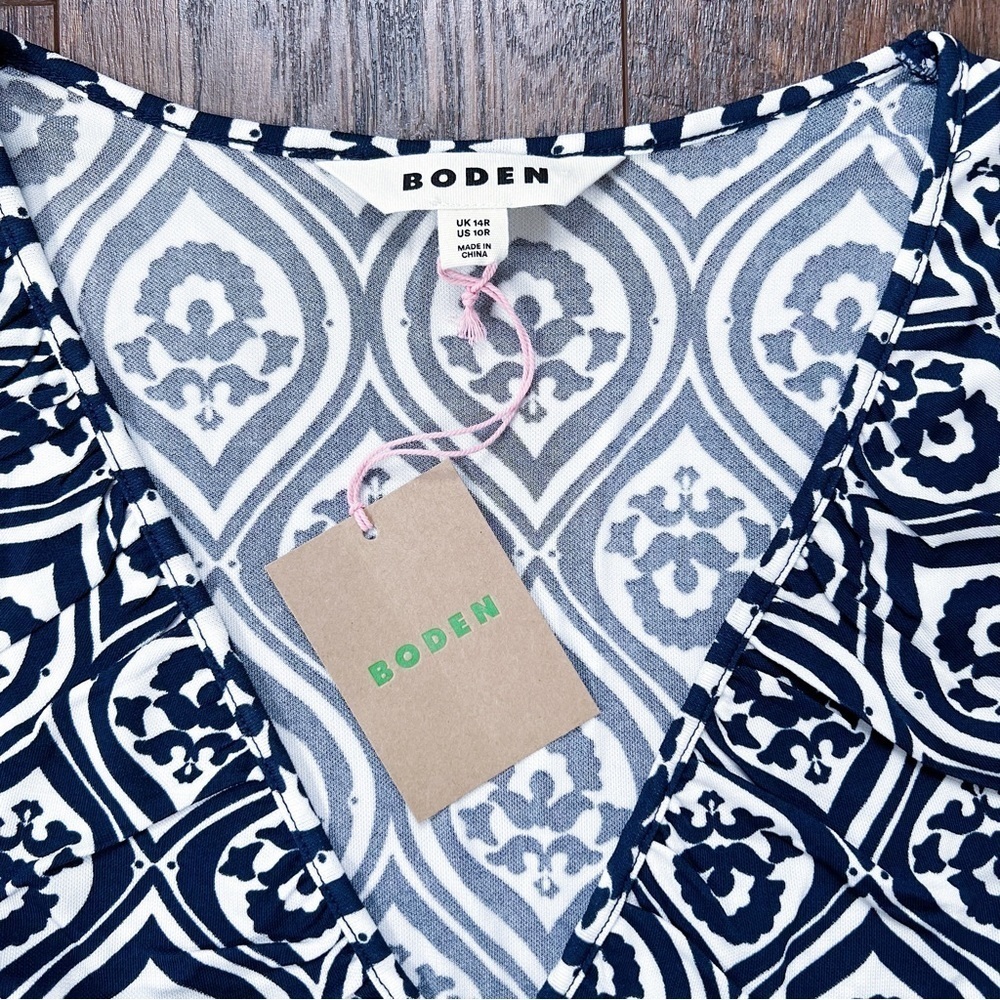 Boden • V-neck Jersey Midi Dress French Navy blue white Geo Cascade pattern - Picture 4 of 11